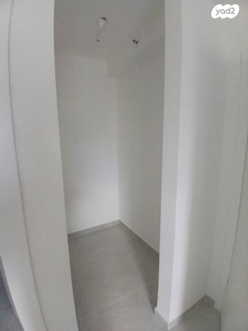 דירה, רבי עקיבא, רובע ג', אשדוד