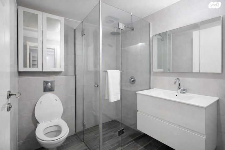 דירת גן, צפת 8, הצפון הישן - דרום, תל אביב יפו