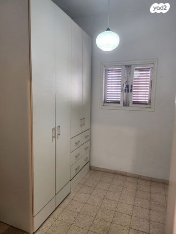 דירה, החייל האלמוני, ראשון לציון