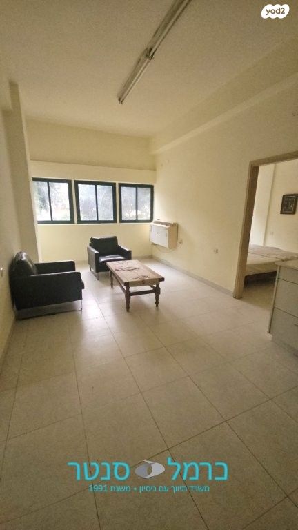 שער פלמר, תחנת רכבת השמונה