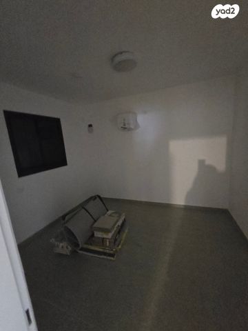 דירת גן, יצחק ארנסט נבנצל, מורדות ארנונה, ירושלים