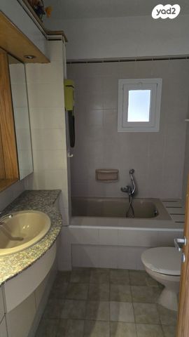 דירה, חיים הזז, סביוני הכרמל, חיפה