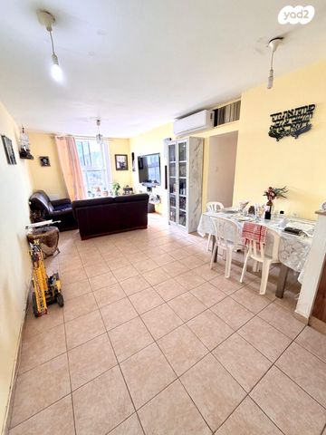 דירה, החותרים, אילת