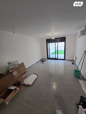 דירת גן, יצחק ארנסט נבנצל, מורדות ארנונה, ירושלים