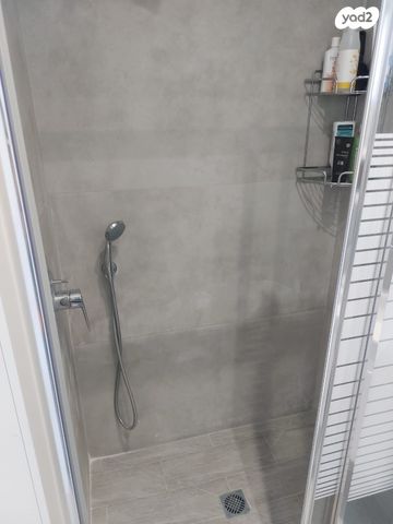 דירה, אברהם ניסן, קרית היובל, ירושלים