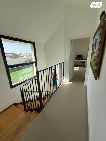 דופלקס, שושנה דמארי, נווה זמר, רעננה