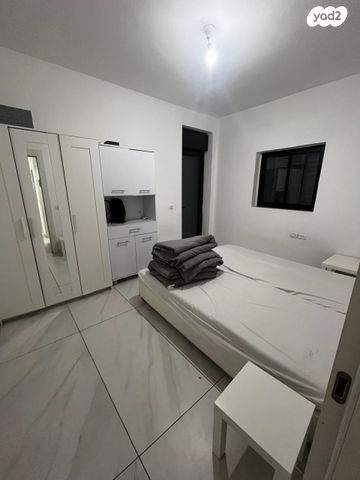 דירה, בית וגן, ירושלים