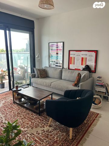 דירה, רועי קליין, קרית קריניצי, רמת גן