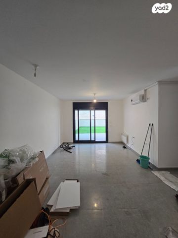 דירת גן, יצחק ארנסט נבנצל, מורדות ארנונה, ירושלים