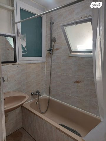 דירה, חבצלת, גבעת עמוס, נשר