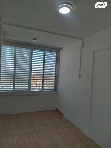 דירה, חבצלת, גבעת עמוס, נשר