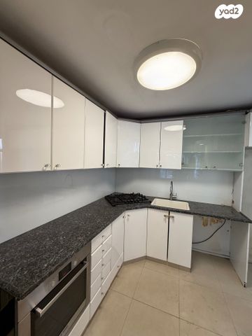 דירה, מחרוזת 7, יפו ד', גבעת התמרים, תל אביב יפו