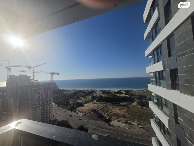 דירה, יוחנן הסנדלר, דרום חדש, פארק הים, בת ים