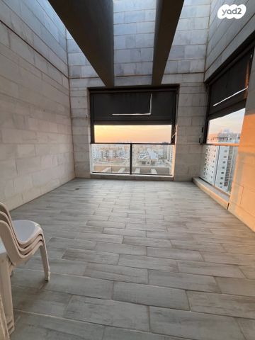 גג/ פנטהאוז, פארק הנחל, באר שבע