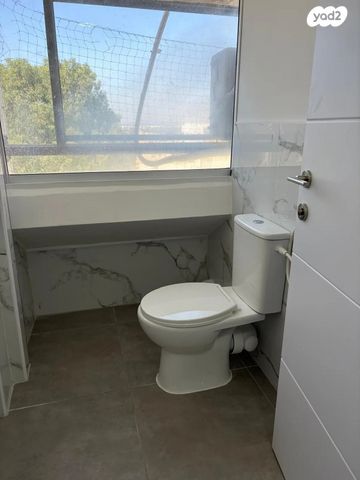 משרדים, הרברט סמואל 59, מרכז העיר, חדרה