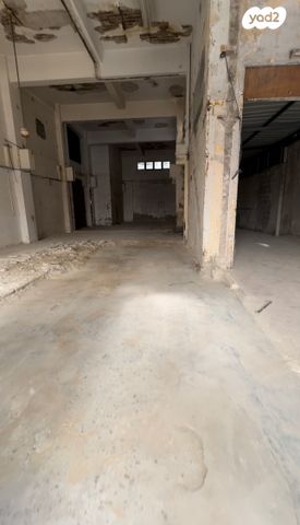 חנויות/ שטח מסחרי, הנמל, שער פלמר, תחנת רכבת השמונה, חיפה