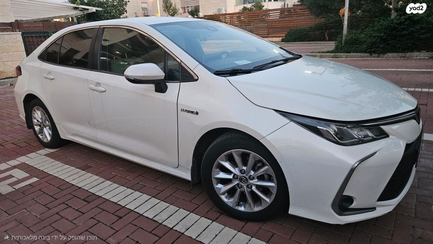 מודעת רכב טויוטה קורולה