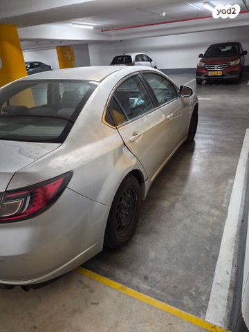 מודעת רכב מאזדה 6