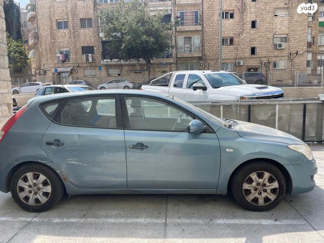 יונדאי i30