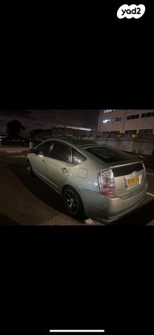 מודעת רכב טויוטה פריוס