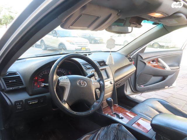 מודעת רכב טויוטה קאמרי