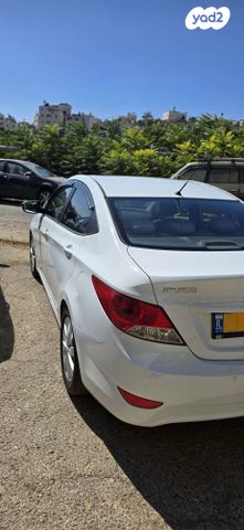 יונדאי אקסנט i25