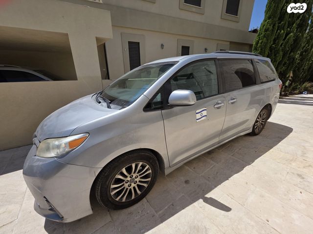 מודעת רכב טויוטה סיינה