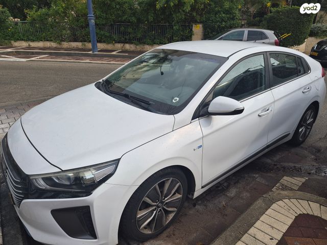 מודעת רכב יונדאי איוניק