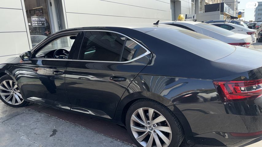 מודעת רכב סקודה סופרב