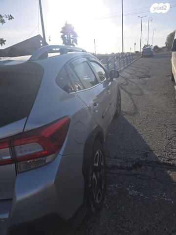 מודעת רכב סובארו XV