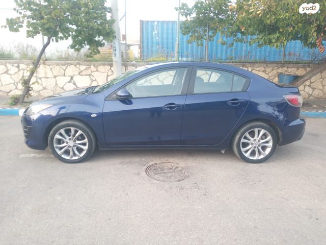 מאזדה 3