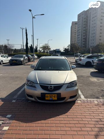 מודעת רכב מאזדה 3