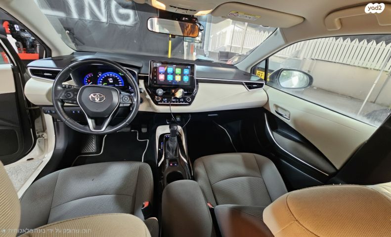 טויוטה קורולה