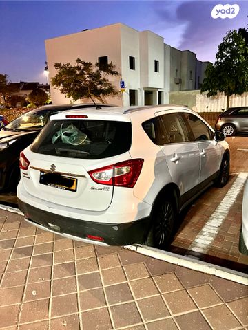 סוזוקי קרוסאובר