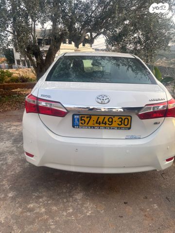 טויוטה קורולה