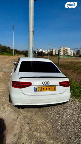 אאודי A4