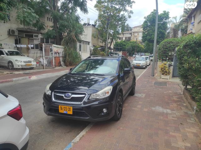 מודעת רכב סובארו XV