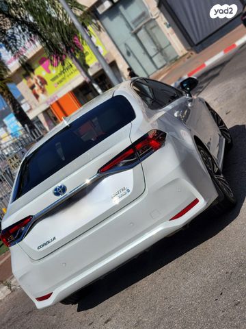 טויוטה קורולה