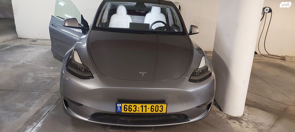 מודעת רכב טסלה מודל Y