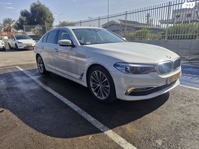 מודעת רכב ב מ וו סדרה 5