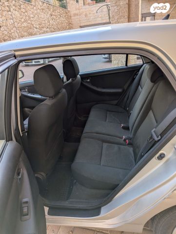 טויוטה קורולה