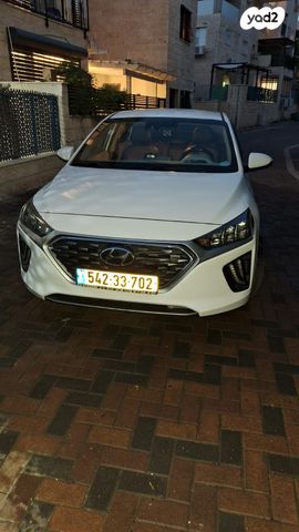 יונדאי איוניק