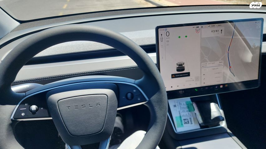 מודעת רכב טסלה מודל Y