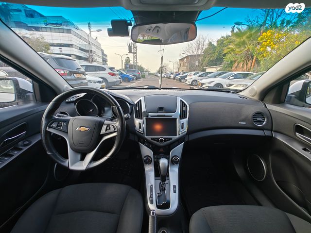 שברולט קרוז