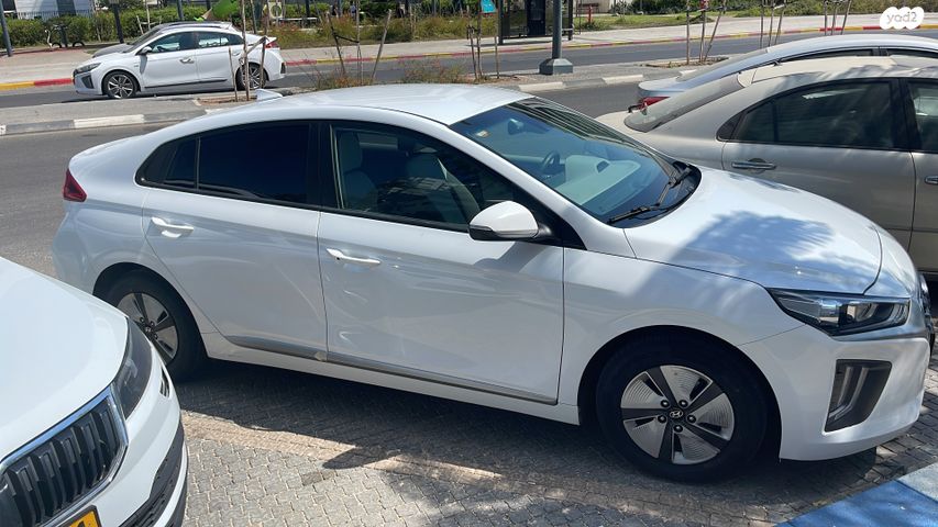 מודעת רכב יונדאי איוניק