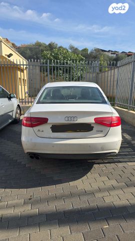 אאודי A4