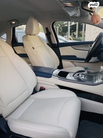 אי.וי איזי  Limo