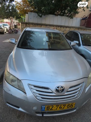 מודעת רכב טויוטה קאמרי