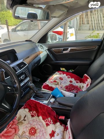 מודעת רכב מרצדס-בנץ C-class