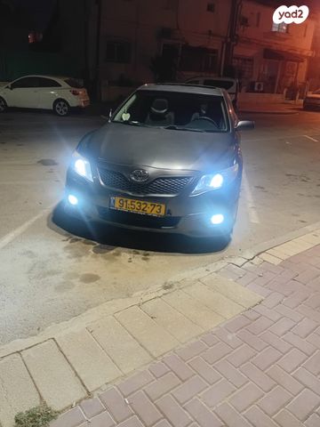 טויוטה קאמרי